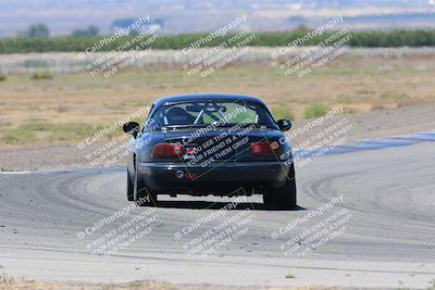 media/Jun-05-2022-CalClub SCCA (Sun) [[19e9bfb4bf]]/Group 1/Race/